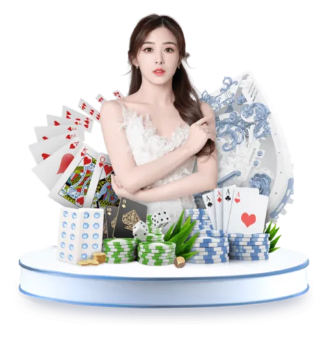 Hai võ sĩ quyền anh đang thi đấu trên võ đài